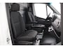 Mercedes-Benz Sprinter 315 | Aut. | L2 H2 | RWD | PRO | 3500 KG. AHW | Airco | Cruise Control | 3500 KG. AHW | Carplay / Android Auto | Dodehoekassistent | Lane-Assist | Multifunctioneel Stuurwiel | 2-zits |