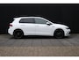 Volkswagen Golf 1.5 eTSI R-LINE | PDC | NAVI | APPLE CARPLAY | STOEL/STUURVERW. |