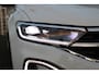 Volkswagen T-Roc 1.5 TSI 150pk Style DSG Automaat / Panorama dak / Navigatie / LM 17 inch / APP / LED Plus / Park Assist / Camera