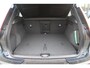 Volvo EX40 Single Motor Extended Range Plus 82 kWh Adaptieve cruise control | Harman Kardon Geluidsinstallatie | Verwarmbare voorstoelen en stuur | 360 graden camera | Pilot assist | Extra getinte ramen achter | Warmtepomp