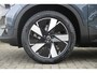 Volvo EX40 Single Motor Extended Range Plus 82 kWh Adaptieve cruise control | Harman Kardon Geluidsinstallatie | Verwarmbare voorstoelen en stuur | 360 graden camera | Pilot assist | Extra getinte ramen achter | Warmtepomp