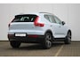 Volvo XC40 B4 Plus Dark | Semi-Elektrische Trekhaak| Verwarmbare Voorstoelen en Stuurwiel | Verwarmbare Voorruit | Premium Audio by Harman Kardon | Adaptieve Cruise Control | Park Assist