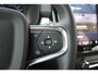 Volvo XC40 B4 Plus Dark | Semi-Elektrische Trekhaak| Verwarmbare Voorstoelen | Verwarmbare Voorruit en stuurwiel | Premium Audio by Harman Kardon | Adaptieve Cruise Control | Park Assist