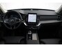 Volvo XC90 2.0 T8 Plug-in hybrid AWD Ultra Dark Exec. Ed. | Verwarmde, Geventileerde en Masserende Voorstoelen | Luchtvering | Panoramisch Schuif-/Kanteldak | 360º Camera | Getint Glas | Bowers & Wilkins | 22" velgen