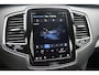 Volvo XC90 T8 455PK Plug-in hybrid AWD Ultra Dark | Luchtvering | High End Bowers&Wilkins Audio | Stoelverwarming Voor & Achter | Stoelventilatie & Massage | Gelamineerde Zijruiten | Panoramisch Schuif-/Kanteldak | Semi-Elektrische Trekhaak | 360º Camera |