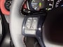 Toyota Yaris 1.5 Full Hybrid 100pk 5D Aut Dynamic Bi-Tone