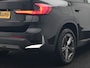 BMW X1 xDrive25e Sportline Plug In Hybrid 245pk Dealer O.H PHEV | Trekhaak Af Fabriek | Adaptive Cruise | Harman & Kardon | Camera | Lederen Sporstoelen Memory & Verwarmd | Navigatie | Pilot Assist | Apple Carplay | Keyless | Virtual | DAB |