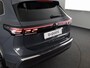 Volkswagen Tiguan 1.5 eHybrid Elegance 204 pk Automaat (DSG) | Verlengde garantie | Navigatie | Trekhaak (wegklapbaar) | Parkeersensoren (Park assist) | Rondomzicht camera | Stoelverwarming |