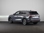 Volkswagen Tiguan 1.5 eHybrid Elegance 204 pk Automaat (DSG) | Verlengde garantie | Navigatie | Trekhaak (wegklapbaar) | Parkeersensoren (Park assist) | Rondomzicht camera | Stoelverwarming |