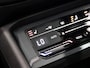 Volkswagen Tiguan 1.5 TSI R-Line 150Pk Automaat (2X R-LINE, PANORAMADAK, ALCANTARA, APPLE CARPLAY, STUUR/STOELVERWARMING, CAMERA, IQ LIGHT, KEYLESS, ADAPTIVE CRUISE, ELEK ACHTERKLEP, NIEUWSTAAT)