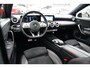 Mercedes-Benz A-klasse 180 d Business Solution AMG | Panorama | Sfeerverlichting | Camera | Leder/Alcantara | AMG PAKKET | LED |