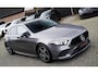 Mercedes-Benz A-klasse 180 d Business Solution AMG | Panorama | Sfeerverlichting | Camera | Leder/Alcantara | AMG PAKKET | LED |