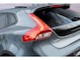 Volvo V40 Cross Country T3 Polar+ Luxury | Navi | Cruise Control | Panoramadak | Harman Kardon Audio | Keyless | Getint Glas | Camera | DAB | Park Assist | Volvo On Call | 17" LM