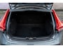 Volvo V40 Cross Country T3 Polar+ Luxury | Navi | Cruise Control | Panoramadak | Harman Kardon Audio | Keyless | Getint Glas | Camera | DAB | Park Assist | Volvo On Call | 17" LM