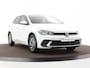 Volkswagen Polo Life Edition 1.0 70 kW / 95 pk 5 versn. Hand · Airconditioning automatisch, 2-zone (climatronic) · Velgen 'essex', 15 inch lichtmetaal · Prijs is incl. inruilbonus · MEGA Sale