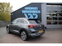 Volkswagen T-Roc 1.5 TSI Sport Business R-Line Camera/Carplay/Trekhaak/19Inch/Elekt.achterklep