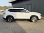 Hyundai Santa Fe 1.6 T-GDI PHEV 265pk Premium Sky 7 P. Automaat / Fabr. garantie  tot 09-2027 ** / Zeven persoons / 1.350 kg trekgewicht /  EAER 58 km / Schuifdak / Leder / HUD / Navi / Apple Carplay Android / 18" LM wielen /