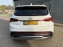 Hyundai Santa Fe 1.6 T-GDI PHEV 265pk Premium Sky 7 P. Automaat / Fabr. garantie  tot 09-2027 ** / Zeven persoons / 1.350 kg trekgewicht /  EAER 58 km / Schuifdak / Leder / HUD / Navi / Apple Carplay Android / 18" LM wielen /