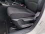 Mazda 2 1.5 Skyactiv-G 90pk Dynamic | 1ste Eigenaar + Origineel NL | Navi | Airco | Cruise | Bluetooth Carkit+Streaming | Pdc | Rijstrooksensor | Standkachel | Mistlampen | 15''lm
