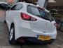 Mazda 2 1.5 Skyactiv-G 90pk Dynamic | 1ste Eigenaar + Origineel NL | Navi | Airco | Cruise | Bluetooth Carkit+Streaming | Pdc | Rijstrooksensor | Standkachel | Mistlampen | 15''lm