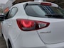 Mazda 2 1.5 Skyactiv-G 90pk Dynamic | 1ste Eigenaar + Origineel NL | Navi | Airco | Cruise | Bluetooth Carkit+Streaming | Pdc | Rijstrooksensor | Standkachel | Mistlampen | 15''lm