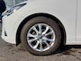 Mazda 2 1.5 Skyactiv-G 90pk Dynamic | 1ste Eigenaar + Origineel NL | Navi | Airco | Cruise | Bluetooth Carkit+Streaming | Pdc | Rijstrooksensor | Standkachel | Mistlampen | 15''lm