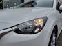 Mazda 2 1.5 Skyactiv-G 90pk Dynamic | 1ste Eigenaar + Origineel NL | Navi | Airco | Cruise | Bluetooth Carkit+Streaming | Pdc | Rijstrooksensor | Standkachel | Mistlampen | 15''lm