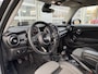 MINI Cooper Mini 1.5 Chili | Navigatie | LM Velgen 17" | Cruise Control Adaptief | Head-Up Display | PDC Achter | Airco |