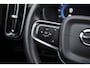 Volvo XC40 Recharge Plus 70 kWh | Adaptive Cruise Control | Dodehoek Detectie | Stoel en Stuurverwarming | 20” | Nubuck Bekleding |
