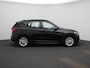 BMW X1 sDrive20i Business Edition | Climate Control | Achteruitrijcamera | Parkeersensoren | Lichtmetalen Velgen |