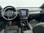 Volvo EX40 Single Motor Extended Range 82kWh Ultra Black Edition | 20" | Leder / Nubuck | Panoramadak | Harman Kardon | 360 Camera | Elektr. verst. stoelen | Pixel LED | Adaptieve cruise | BLIS |