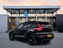 Volvo EX40 Single Motor Extended Range 82kWh Ultra Black Edition | 20" | Leder / Nubuck | Panoramadak | Harman Kardon | 360 Camera | Elektr. verst. stoelen | Pixel LED | Adaptieve cruise | BLIS |