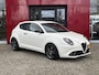Alfa Romeo MiTo TwinAir 105PK | 17" velgen | Carbon aankleding | parkeersensoren achter