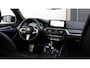 BMW 5-Serie Touring 530i High Executive M-Sport | Harman/Kardon | Panoramadak | Head-up | Trekhaak | Driving Assistant Plus