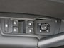 Volkswagen Tiguan 1.5 TSI Life Business | Panoramadak | Parkeerassistent | Digital cockpit Pro | Keyless | Stoel- en stuurwielverwarming | Dodehoek detectie | Achteruitrijcamera | Navigatie |
