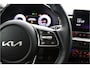 Kia Ceed 1.5 T-GDi GT-Line - Schuif-/kanteldak - Stoel-/stuurverwarming - Cruise Control - Apple CaPlay/Android Auto - Fabrieksgarantie tot 04-2032