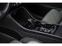 Volvo XC40 2.0 B4 Plus Dark | Trekhaak | Adaptive Cruise Control | Dode hoek detectie BLIS | Harman/Kardon audio | Elektrische stoelverstelling | Stoel- en stuurverwarming | Verwarmde Voorruit |