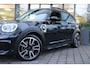 MINI Countryman Mini 2.0 Cooper S E ALL4 John Cooper Works Navi/Camera/Keyless/Memory/Harman Kardon/Sfeerverlichting/Panoramadak/Leder/19Inch