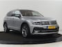 Volkswagen Tiguan Allspace 1.5 TSI R Line 7-persoons | Carplay | Adaptive cruise | 19'' | Navigatie | Camera | Virtual Cockpit | Full LED | Keyless | Park Assist | DAB | Climate control