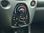 Toyota Aygo 1.0 VVT-i x-play | Airconditioning | Achteruitrijcamera | Cruise control |