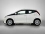Toyota Aygo 1.0 VVT-i x-play | Airconditioning | Achteruitrijcamera | Cruise control |