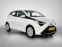 Toyota Aygo 1.0 VVT-i x-play | Airconditioning | Achteruitrijcamera | Cruise control |