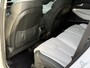 Hyundai Santa Fe 1.6 T-GDI HEV Premium Plus Sky 5P / Navigatie / 1650 trekgewicht / Elektrische stoelverstelling met Geheugenfunctie / Achteruitrijcamera / Stoelverwarming / Schuif- Kantel dak /
