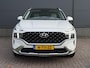 Hyundai Santa Fe 1.6 T-GDI HEV Premium Plus Sky 5P / Navigatie / 1650 trekgewicht / Elektrische stoelverstelling met Geheugenfunctie / Achteruitrijcamera / Stoelverwarming / Schuif- Kantel dak /