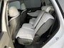 Hyundai Santa Fe 1.6 T-GDI HEV Premium Plus Sky 5P / Navigatie / 1650 trekgewicht / Elektrische stoelverstelling met Geheugenfunctie / Achteruitrijcamera / Stoelverwarming / Schuif- Kantel dak /