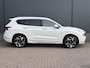 Hyundai Santa Fe 1.6 T-GDI HEV Premium Plus Sky 5P / Navigatie / 1650 trekgewicht / Elektrische stoelverstelling met Geheugenfunctie / Achteruitrijcamera / Stoelverwarming / Schuif- Kantel dak /