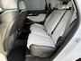 Hyundai Santa Fe 1.6 T-GDI HEV Premium Plus Sky 5P / Navigatie / 1650 trekgewicht / Elektrische stoelverstelling met Geheugenfunctie / Achteruitrijcamera / Stoelverwarming / Schuif- Kantel dak /