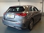 Mercedes-Benz A-klasse 160 Advantage AMG pakket!! Full options, Navigatie, Achteruitrijcamera,  Pdc V/A, Xenon, Sportstoelen, Alcantara/Leder, Led verlichting, Cruise controle, Lm velgen 18'', Nederlandse auto!! Bovag afleverpakket 695,-