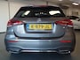 Mercedes-Benz A-klasse 160 Advantage AMG pakket!! Full options, Navigatie, Achteruitrijcamera,  Pdc V/A, Xenon, Sportstoelen, Alcantara/Leder, Led verlichting, Cruise controle, Lm velgen 18'', Nederlandse auto!! Bovag afleverpakket 695,-