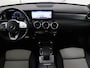Mercedes-Benz A-klasse 200 AMG | Two-Tone Leder | Stoelverwarming | Carplay | Camera | Navigatie | Park Assist | Full LED | Climate control | Cruise control